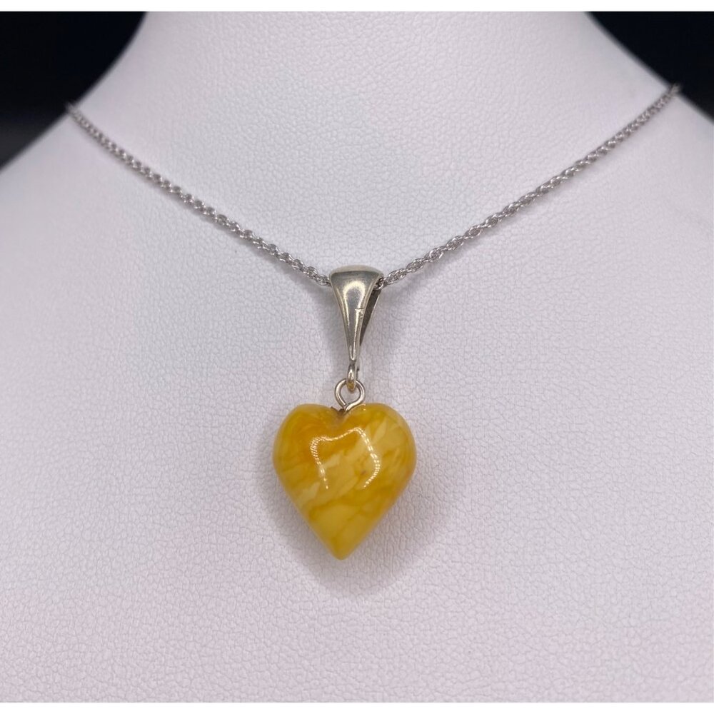 925 vintage yellow amber heart